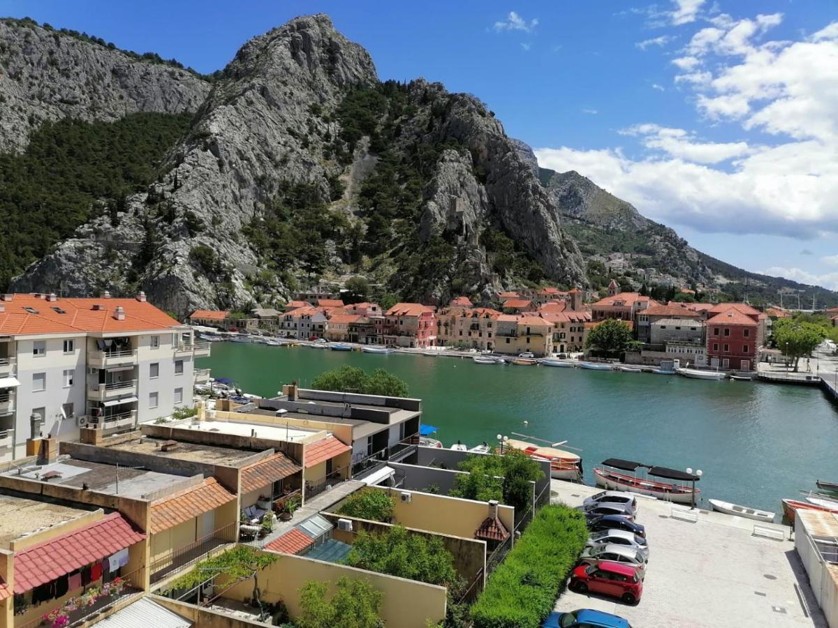 Penthouse Maremonte Apartment Omis Exterior photo