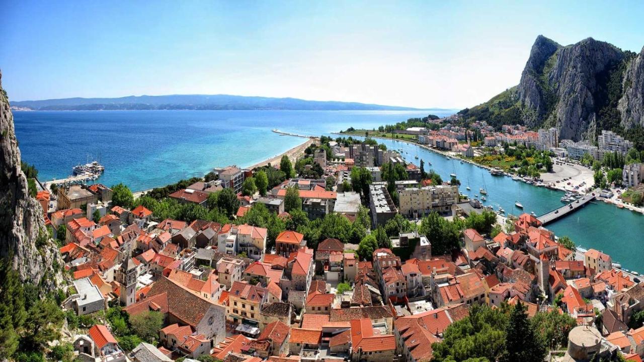 Penthouse Maremonte Apartment Omis Exterior photo